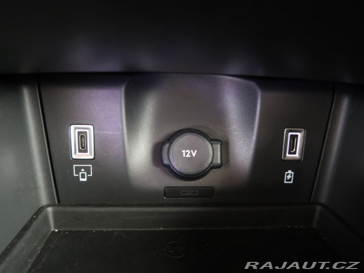 Ostatní značky Ostatní modely DS Automobiles DS7 Crossback 1.5BlueHDi,CZ,1Maj,ETOILE 1800