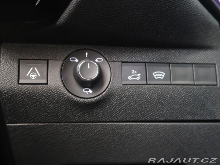 Ostatní značky Ostatní modely DS Automobiles DS7 Crossback 1.5BlueHDi,CZ,1Maj,ETOILE 1800