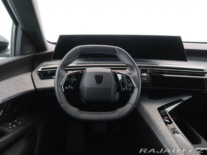 Peugeot 3008 1.2HYBRID,CZ,1Maj,ALLURE, 1800