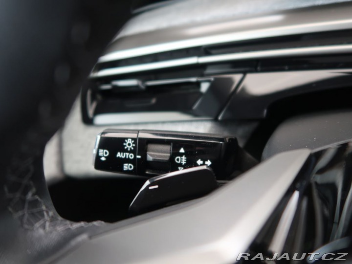 Peugeot 3008 1.2HYBRID,CZ,1Maj,ALLURE, 1800