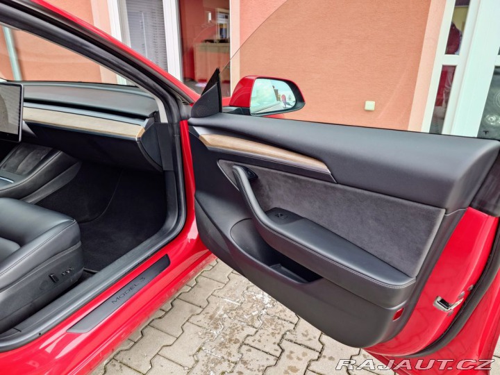 Tesla Model 3 Long Range Dual Motor - 3 2021