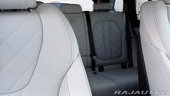 BMW X5 xDrive50e 2025