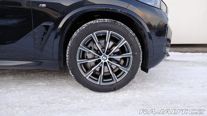 BMW X5 xDrive50e 2025