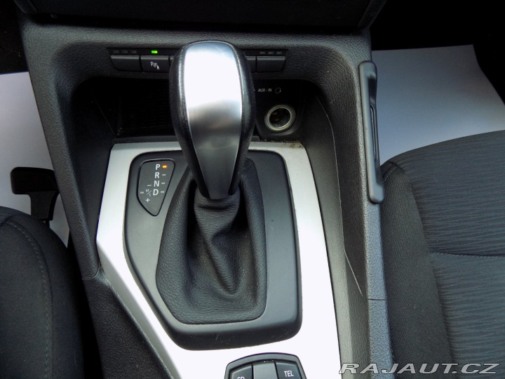 BMW X1 2.0d/NAVI/Bi-xenon/ 2011