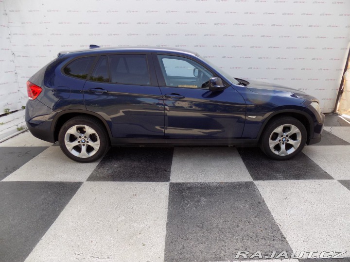BMW X1 2.0d/NAVI/Bi-xenon/ 2011