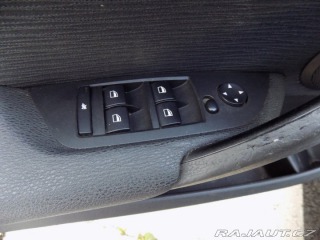 BMW X1 2.0d/NAVI/Bi-xenon/ 2011