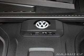 Volkswagen Touareg 3.0TDI R-LINE*TAŽNÉ*WEBAS 2020