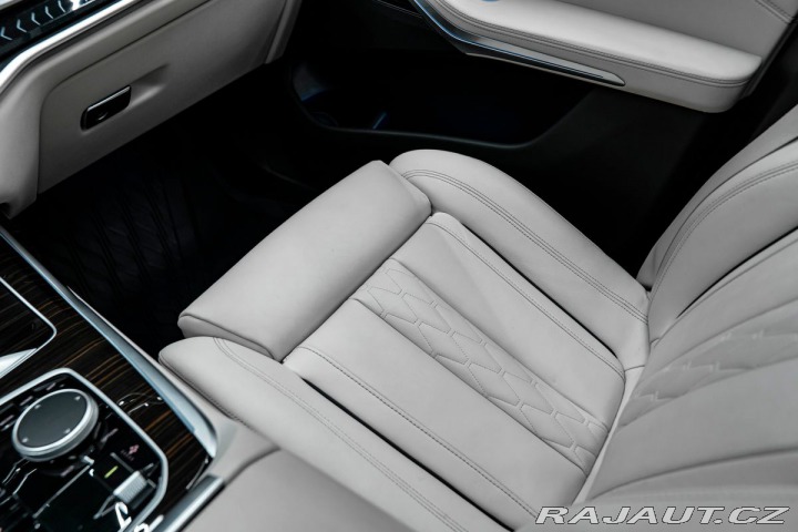 BMW X7 40i 2023