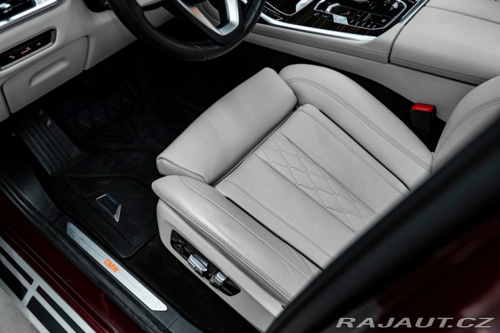 BMW X7 40i 2023