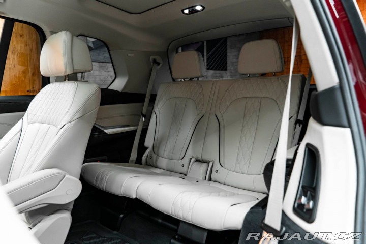 BMW X7 40i 2023