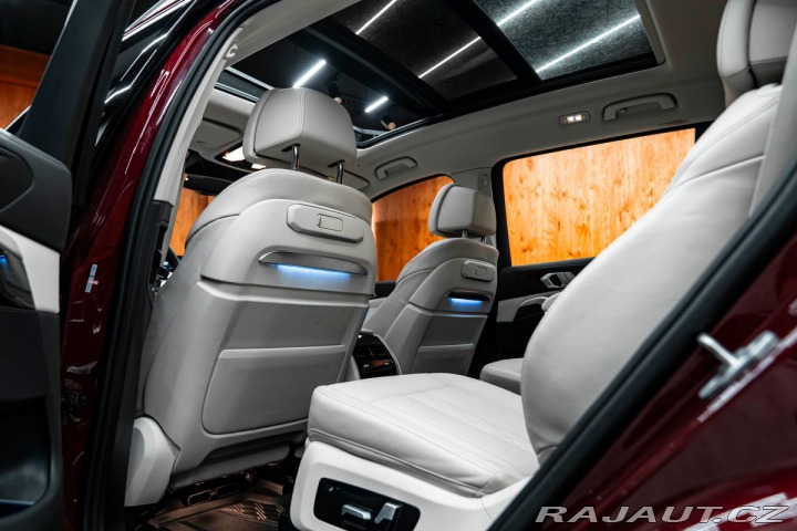 BMW X7 40i 2023