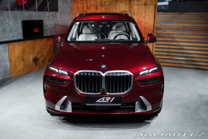 BMW X7  2023