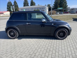Mini One 1,6 i 66kw shrnovací stře 2006