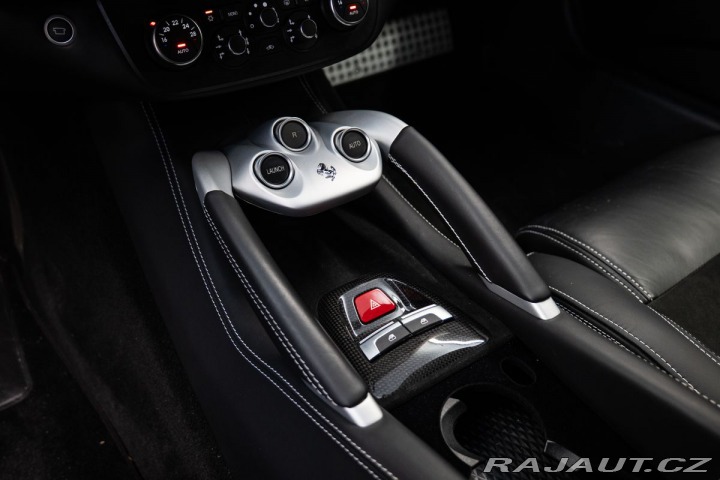 Ferrari FF V12 / záruka 2012