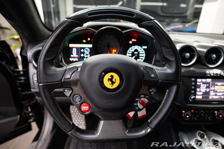 Ferrari FF V12 / záruka 2012