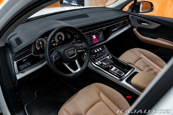 Audi Q7  2024