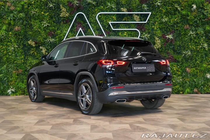 Mercedes-Benz GLA 250*4M*AMG*PANO*LED*ZÁRUK 2021