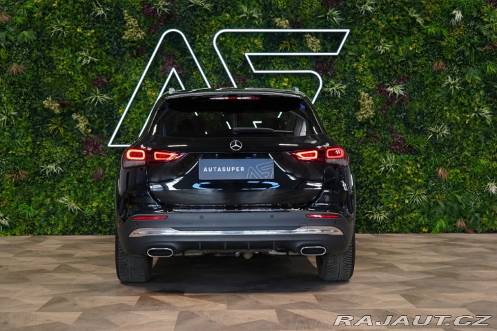 Mercedes-Benz GLA 250*4M*AMG*PANO*LED*ZÁRUK 2021