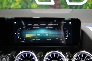 Mercedes-Benz GLA 250*4M*AMG*PANO*LED*ZÁRUK 2021