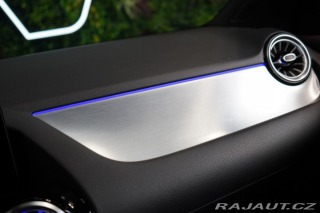 Mercedes-Benz GLA 250*4M*AMG*PANO*LED*ZÁRUK 2021
