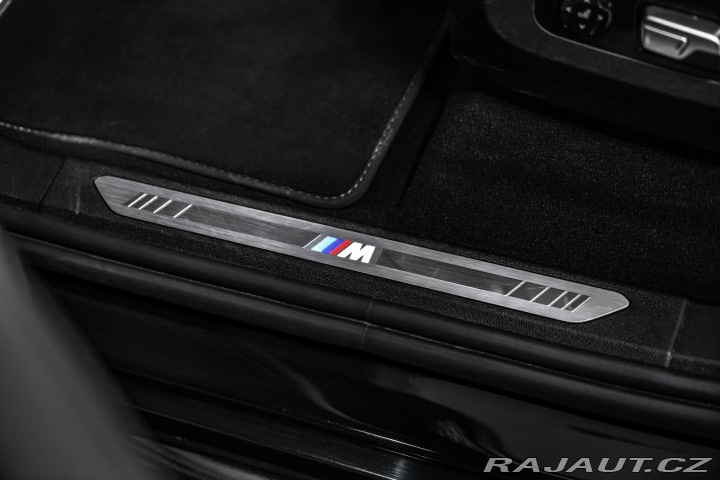 BMW X7 40D PANORAMA/M PAKET/HUD 2023