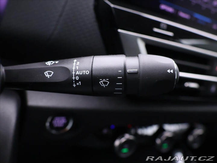 Citroën C4 1,2 PT 96kW Shine Aut Kůž 2022