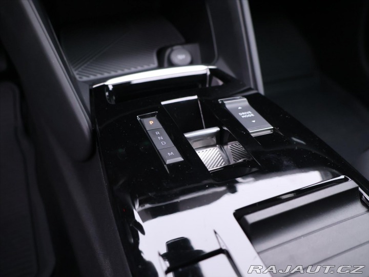 Citroën C4 1,2 PT 96kW Shine Aut Kůž 2022