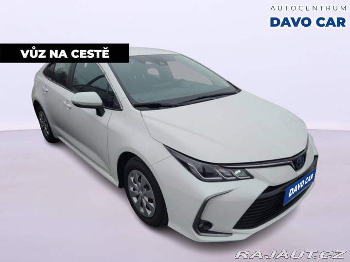 Toyota Corolla 1,8 HB Active Aut. DPH CZ 2022
