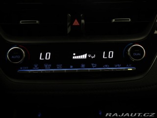 Toyota Corolla 1,8 HB Active Aut. DPH CZ 2022