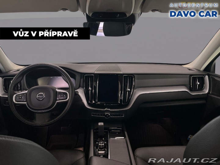 Volvo XC60 2,0 145 kW D4 AWD Momentu 2021