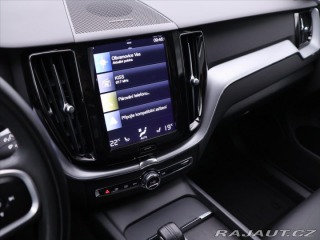 Volvo XC60 2,0 145 kW D4 AWD Momentu 2021