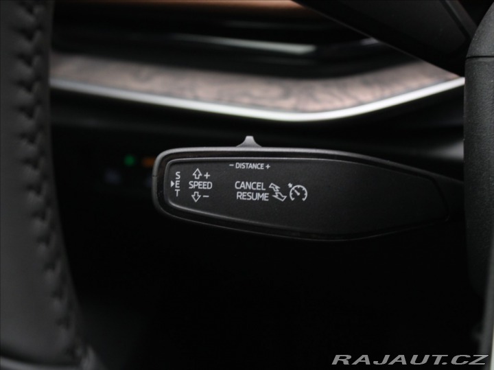 Škoda Superb 1,5 TSi PHEV L&K 1 81 2025