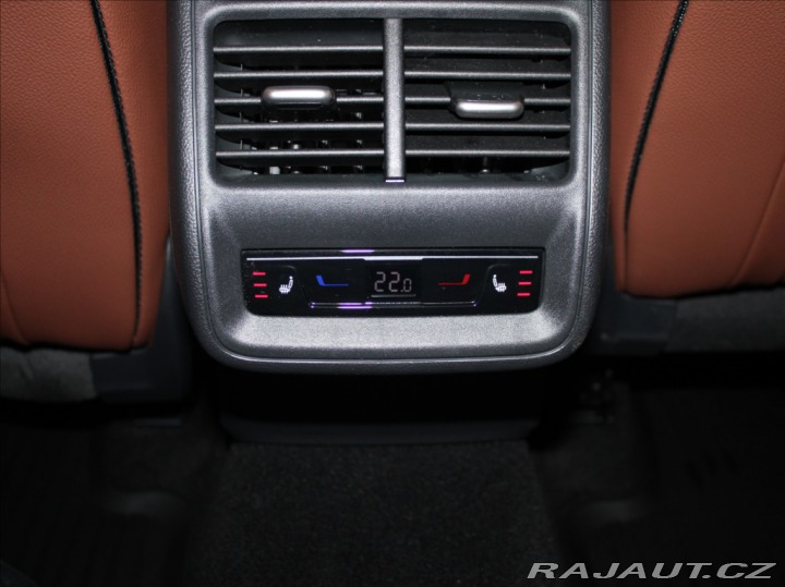 Škoda Superb 1,5 TSi PHEV L&K 1 81 2025