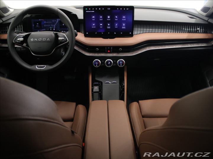 Škoda Superb 1,5 TSi PHEV L&K 1 81 2025
