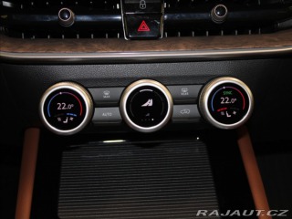 Škoda Superb 1,5 TSi PHEV L&K 1 81 2025