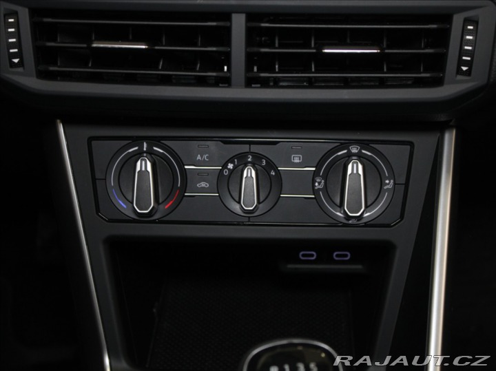 Volkswagen Taigo 1,0 TSi 70kW Life 28tkm.1 2022