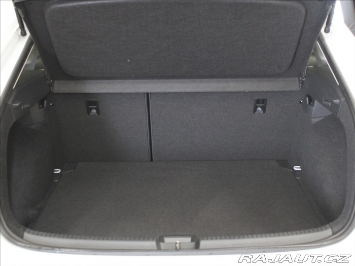 Volkswagen Taigo 1,0 TSi 70kW Life 28tkm.1 2022