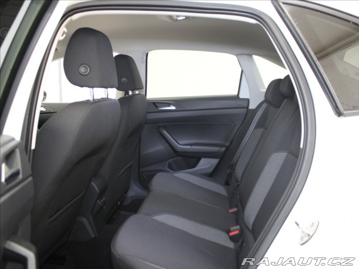 Volkswagen Taigo 1,0 TSi 70kW Life 28tkm.1 2022