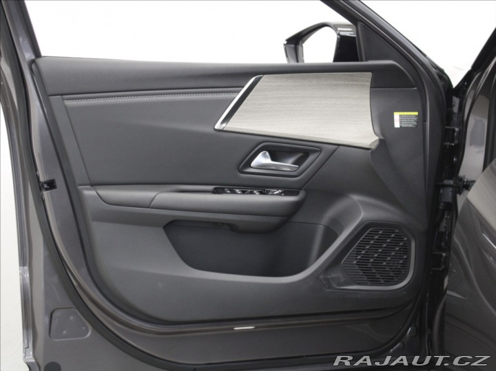 Citroën Ostatní modely C5 X 1,6 PureTech 133kW Shine 2022