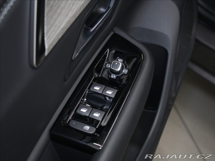 Citroën Ostatní modely C5 X 1,6 PT 133kW Shine Paměť 2022
