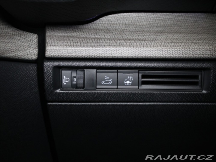 Citroën Ostatní modely C5 X 1,6 PureTech 133kW Shine 2022