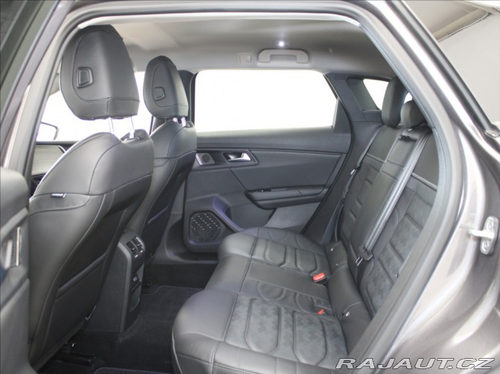 Citroën Ostatní modely C5 X 1,6 PureTech 133kW Shine 2022