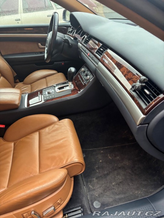 Audi A8 3,0   TDI 1800