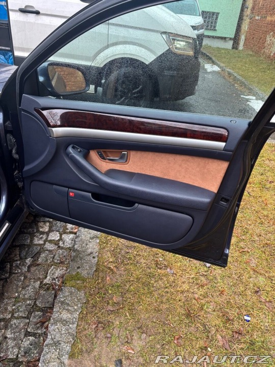 Audi A8 3,0   TDI 1800