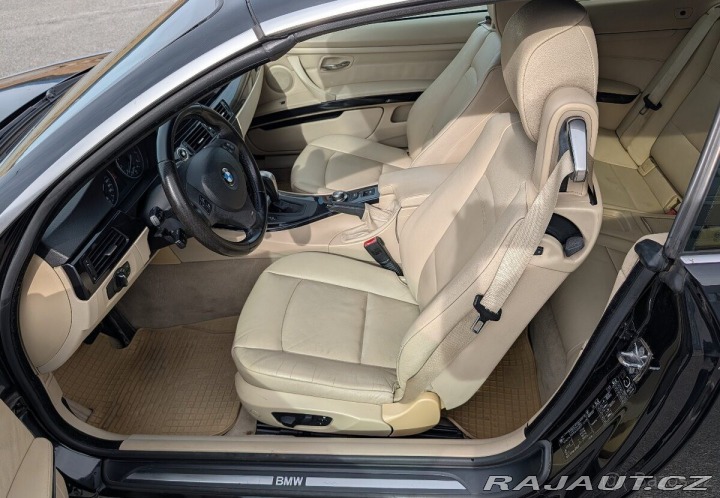 BMW 3 3,0   325i (E93) – 6válců 2007