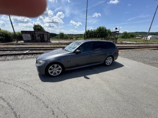BMW 3 2,5   e91 325i160Kw