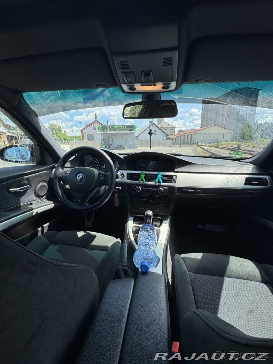 BMW 3 2,5   e91 325i160Kw 2007