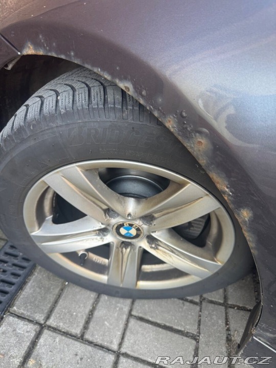 BMW 3 2,5   e91 325i160Kw 2007