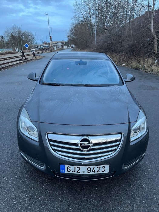 Opel Insignia 1,9 Auto na prodej