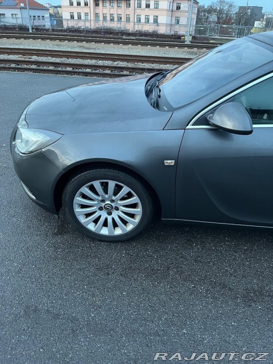 Opel Insignia 1,9   Auto na prodej 2009